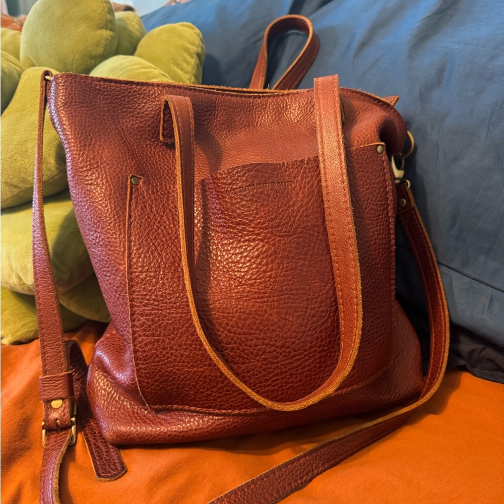 Portland Leather Goods Fullsized Crossbody in Nutmeg